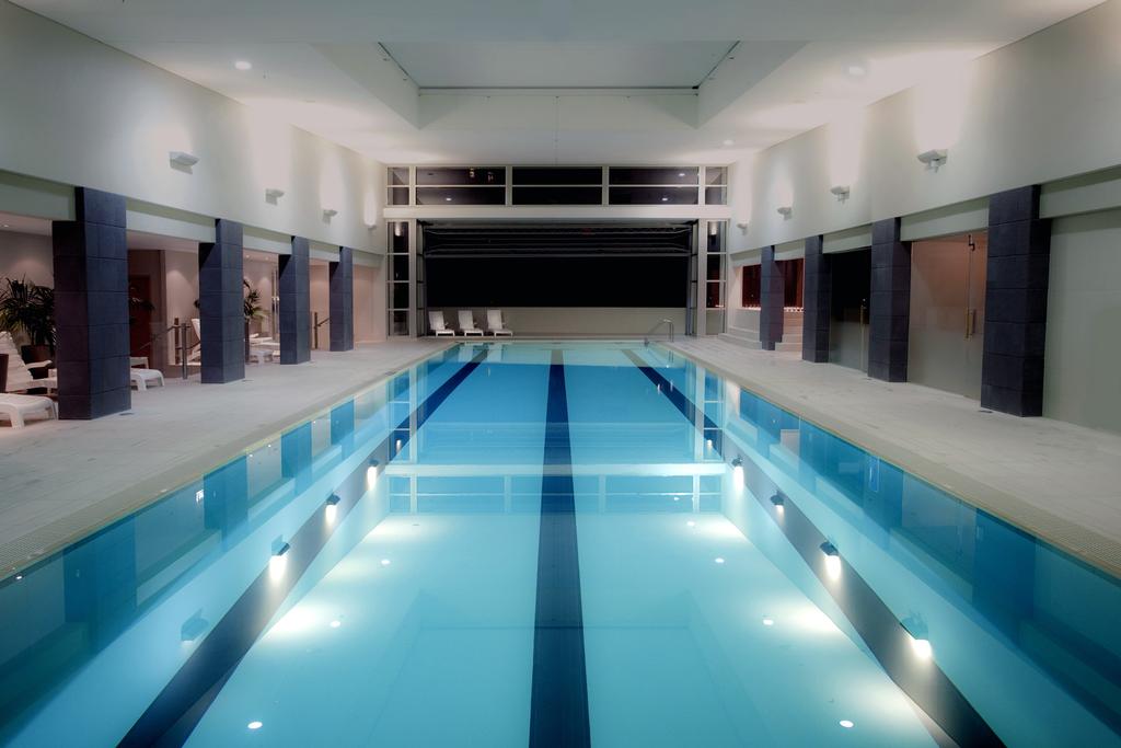 http://greatpacifictravels.com.au/hotel/images/hotel_img/11617812303Pullman Auckland - Pool.jpg